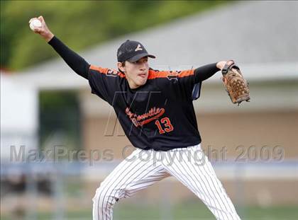 Thumbnail 1 in Lydonville vs. Warsaw  (Section 5 Class C Semifinal) photogallery.