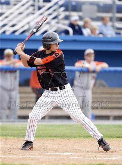Thumbnail 2 in Lydonville vs. Warsaw  (Section 5 Class C Semifinal) photogallery.