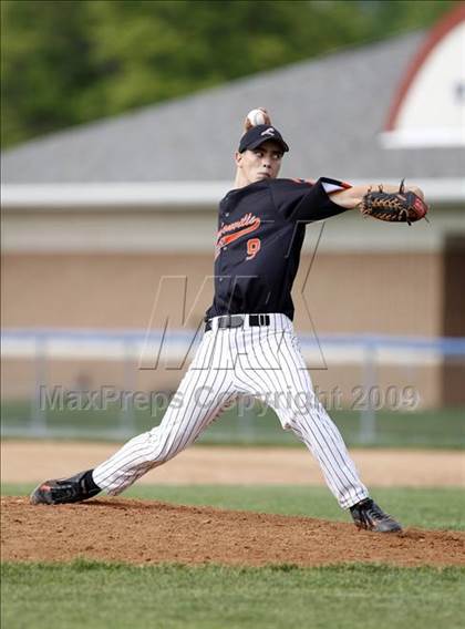 Thumbnail 2 in Lydonville vs. Warsaw  (Section 5 Class C Semifinal) photogallery.
