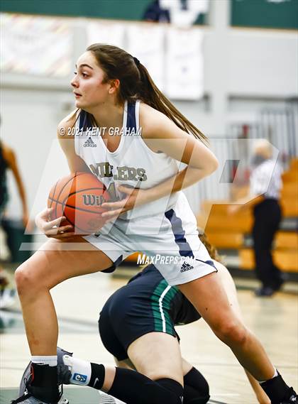 Thumbnail 2 in Zionsville vs Noblesville (IHSAA 4A Sectional Semifinal) photogallery.