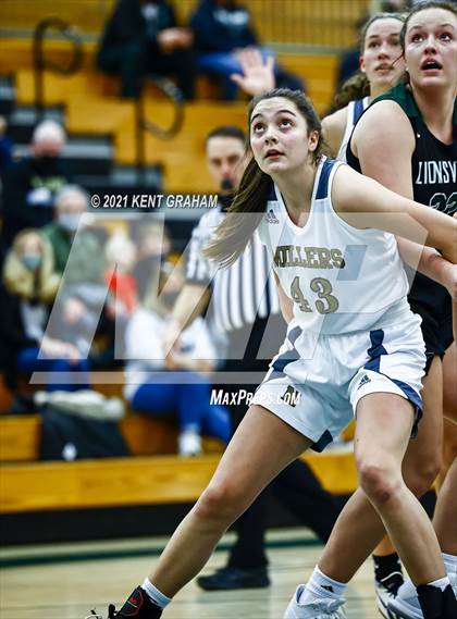 Thumbnail 3 in Zionsville vs Noblesville (IHSAA 4A Sectional Semifinal) photogallery.