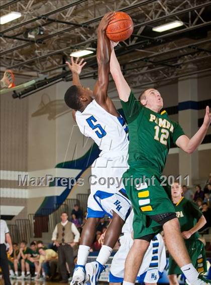 Thumbnail 3 in Pampa @ Hebron photogallery.