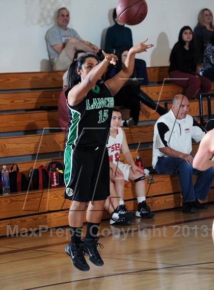 Thumbnail 3 in Flintridge Sacred Heart vs. Thousand Oaks  (La Canada Tournament) photogallery.