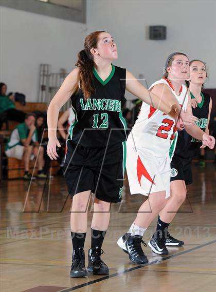 Thumbnail 1 in Flintridge Sacred Heart vs. Thousand Oaks  (La Canada Tournament) photogallery.