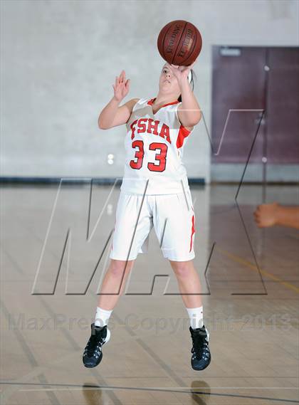Thumbnail 3 in Flintridge Sacred Heart vs. Thousand Oaks  (La Canada Tournament) photogallery.