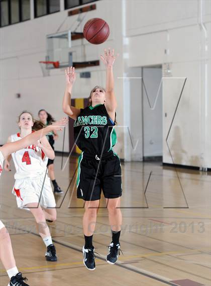 Thumbnail 2 in Flintridge Sacred Heart vs. Thousand Oaks  (La Canada Tournament) photogallery.