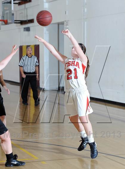 Thumbnail 2 in Flintridge Sacred Heart vs. Thousand Oaks  (La Canada Tournament) photogallery.