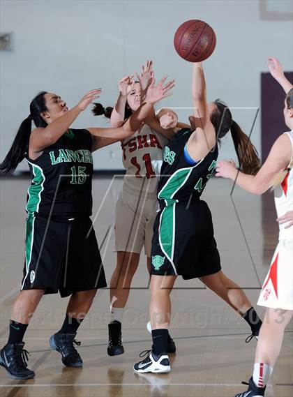 Thumbnail 1 in Flintridge Sacred Heart vs. Thousand Oaks  (La Canada Tournament) photogallery.