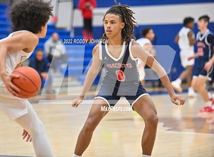 Thumbnail 2 in Atascocita vs Dawson (McDonald's Texas Invitational) photogallery.