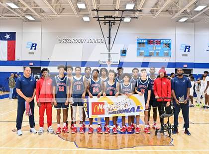 Thumbnail 1 in Atascocita vs Dawson (McDonald's Texas Invitational) photogallery.