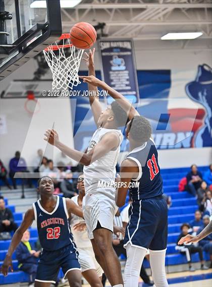 Thumbnail 2 in Atascocita vs Dawson (McDonald's Texas Invitational) photogallery.