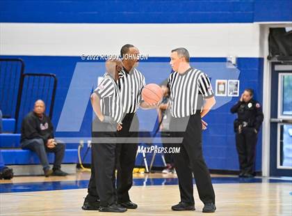 Thumbnail 2 in Atascocita vs Dawson (McDonald's Texas Invitational) photogallery.