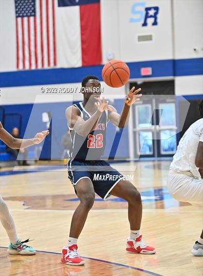Thumbnail 3 in Atascocita vs Dawson (McDonald's Texas Invitational) photogallery.
