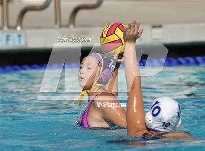 Thumbnail 2 in Irvington vs. Ukiah (Gary Marsh Tournament) photogallery.