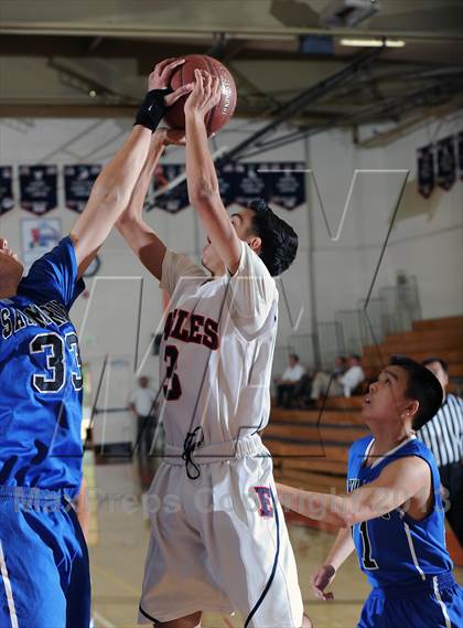 Thumbnail 1 in San Marino vs. Marshall (Pasadena Poly Tournament) photogallery.
