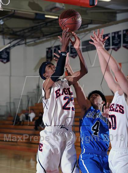 Thumbnail 3 in San Marino vs. Marshall (Pasadena Poly Tournament) photogallery.