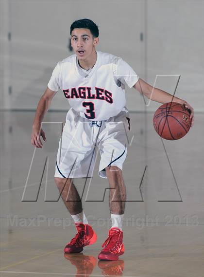 Thumbnail 1 in San Marino vs. Marshall (Pasadena Poly Tournament) photogallery.
