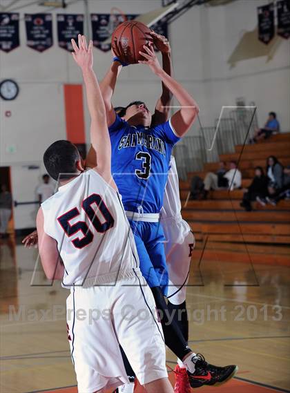 Thumbnail 1 in San Marino vs. Marshall (Pasadena Poly Tournament) photogallery.