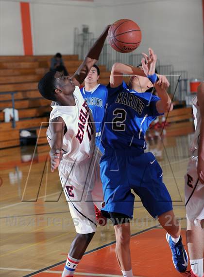 Thumbnail 3 in San Marino vs. Marshall (Pasadena Poly Tournament) photogallery.
