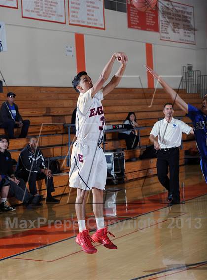 Thumbnail 3 in San Marino vs. Marshall (Pasadena Poly Tournament) photogallery.