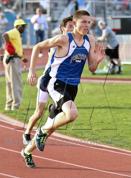 Thumbnail 2 in South West Yosemite League Meet #1 (400m Dash) photogallery.