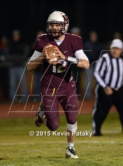 Thumbnail 1 in Wethersfield vs. North Haven (CIAC Class L Semifinal) photogallery.