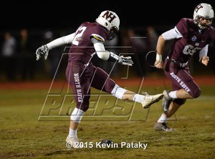 Thumbnail 3 in Wethersfield vs. North Haven (CIAC Class L Semifinal) photogallery.