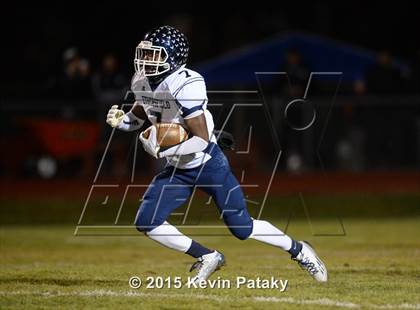 Thumbnail 3 in Wethersfield vs. North Haven (CIAC Class L Semifinal) photogallery.