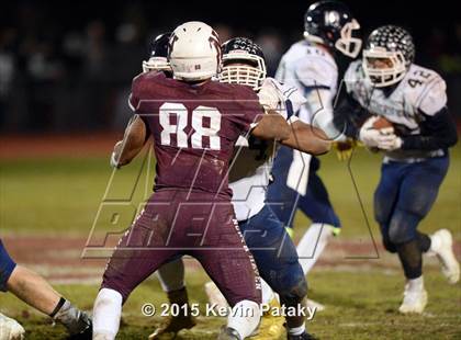 Thumbnail 2 in Wethersfield vs. North Haven (CIAC Class L Semifinal) photogallery.