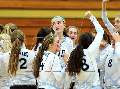 Thumbnail 1 in Villa Park @ Foothill photogallery.