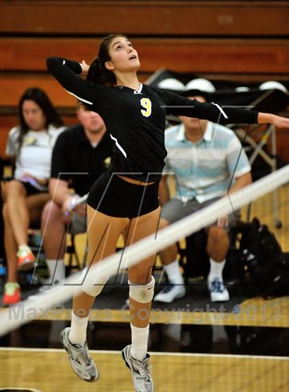 Thumbnail 1 in Villa Park @ Foothill photogallery.