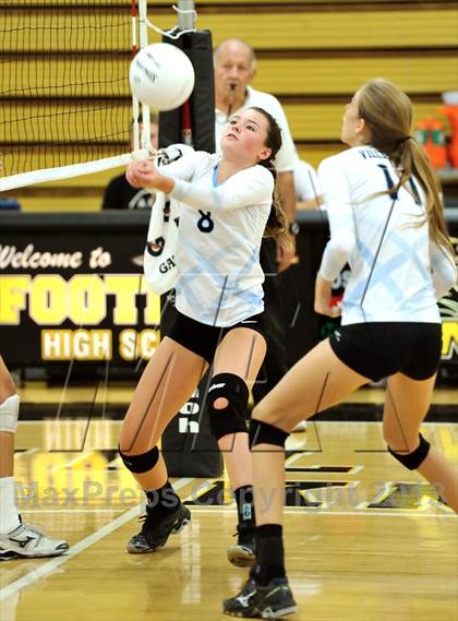 Thumbnail 1 in Villa Park @ Foothill photogallery.
