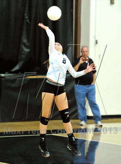 Thumbnail 3 in Villa Park @ Foothill photogallery.