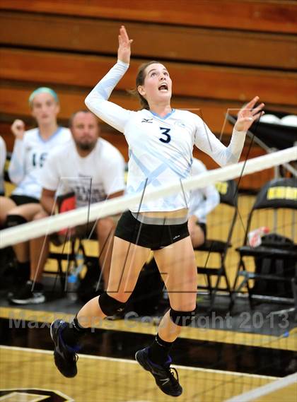 Thumbnail 3 in Villa Park @ Foothill photogallery.