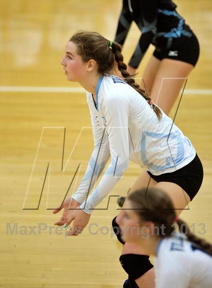 Thumbnail 1 in Villa Park @ Foothill photogallery.