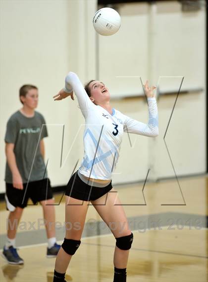 Thumbnail 2 in Villa Park @ Foothill photogallery.
