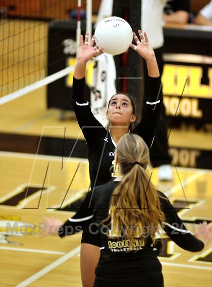 Thumbnail 2 in Villa Park @ Foothill photogallery.