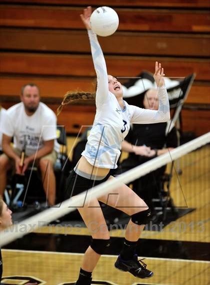 Thumbnail 2 in Villa Park @ Foothill photogallery.