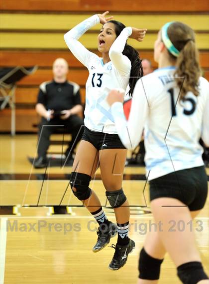 Thumbnail 2 in Villa Park @ Foothill photogallery.