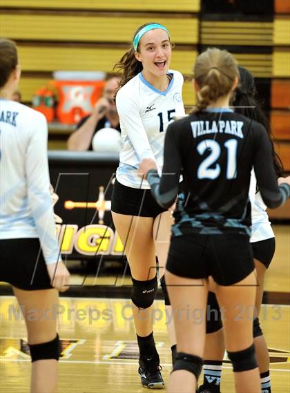 Thumbnail 3 in Villa Park @ Foothill photogallery.