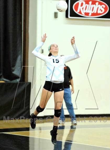 Thumbnail 2 in Villa Park @ Foothill photogallery.