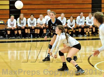 Thumbnail 3 in Villa Park @ Foothill photogallery.