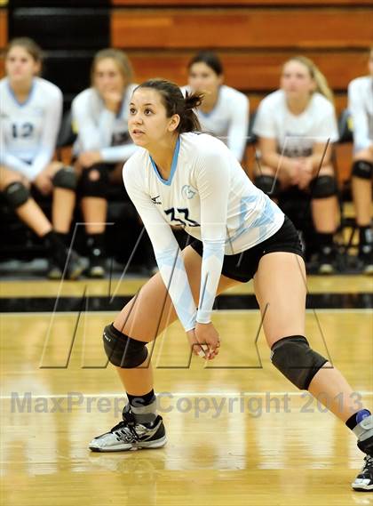 Thumbnail 3 in Villa Park @ Foothill photogallery.