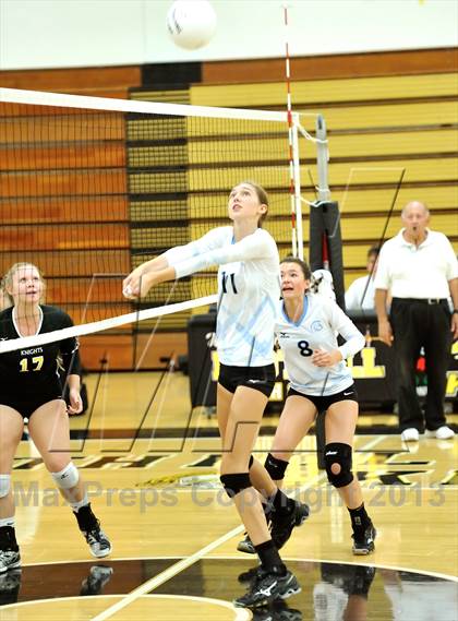 Thumbnail 1 in Villa Park @ Foothill photogallery.