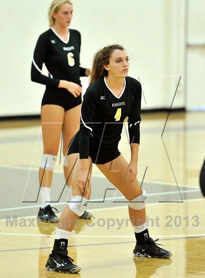 Thumbnail 2 in Villa Park @ Foothill photogallery.