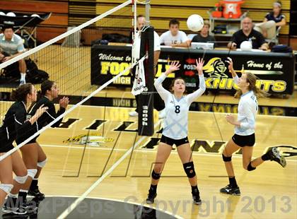 Thumbnail 3 in Villa Park @ Foothill photogallery.