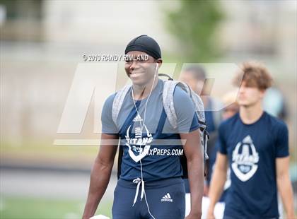 Thumbnail 2 in Hopewell vs. Harding University photogallery.