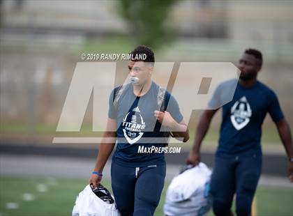 Thumbnail 1 in Hopewell vs. Harding University photogallery.