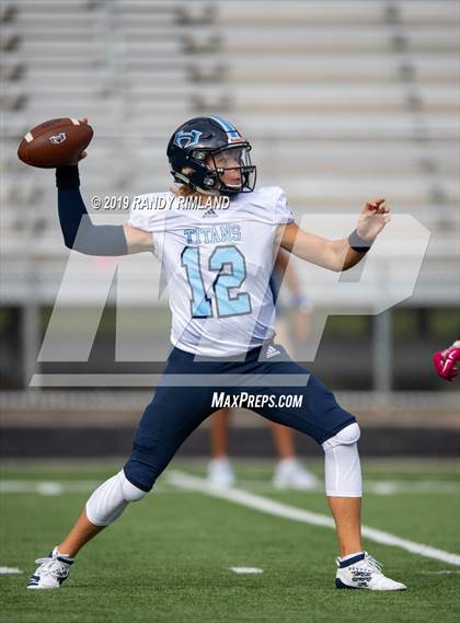 Thumbnail 1 in Hopewell vs. Harding University photogallery.