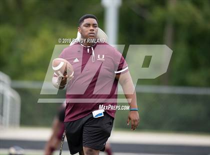 Thumbnail 3 in Hopewell vs. Harding University photogallery.